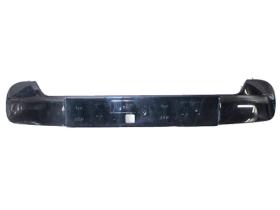 JUMASA 28033572 - MOLDURA CENTRAL PARACHOQUES DELANTERO NEGRA PINTADA PEUGEOT