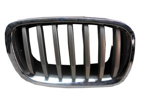 JUMASA 21120552 - REJILLA DERECHA MARCO CROMADO LAMAS CROMADAS/NEGRAS BMW X5 (