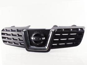 JUMASA 21032667 - REJILLA FRENTE NEGRA CON MOLDURA CROMADA NISSAN QASHQAI / QA